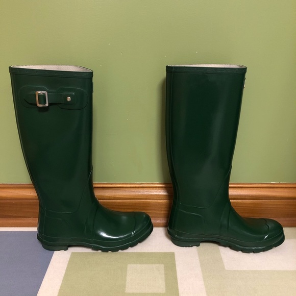 Hunter Tall Green Rain Boots - Picture 4 of 8